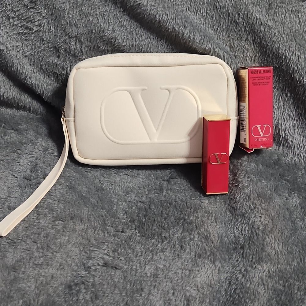 Valentino- Cosmetics Pouch-Wristlet (Cream🍦) Bundle with Valentino Lipstick